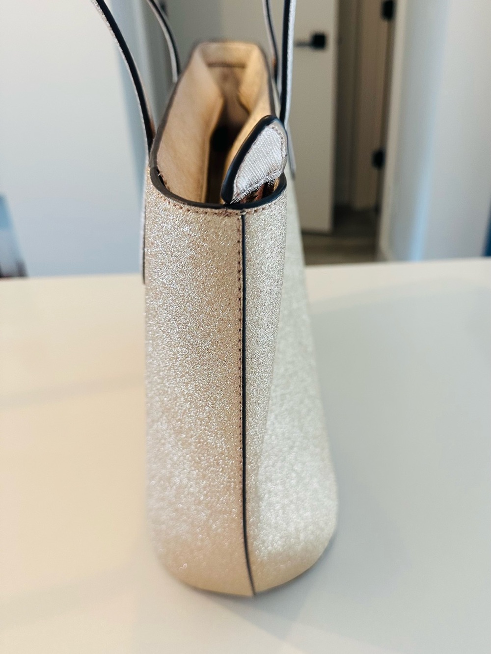 kate spade glitter tote in gold champagne NWOT - Picture 6 of 8